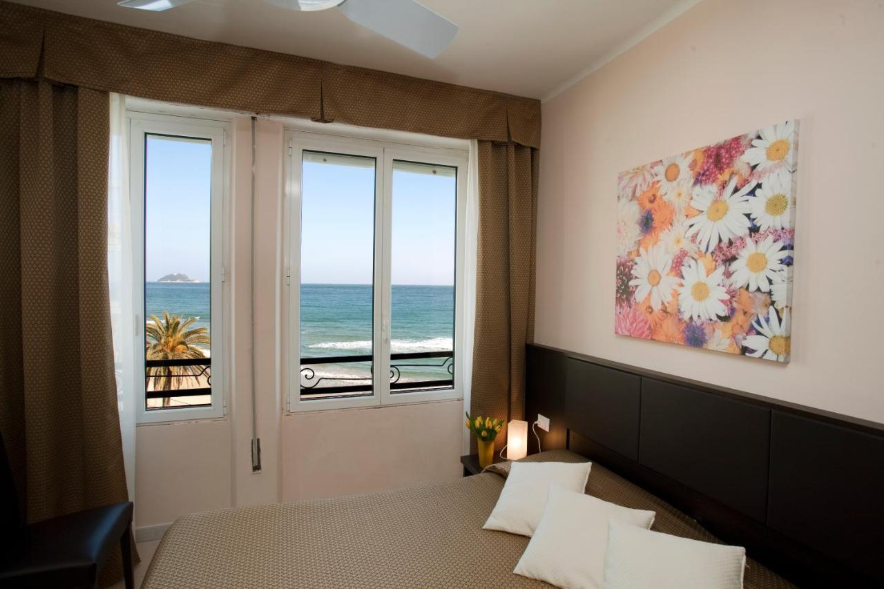 Hotel Nuovo Al Mare 3*
